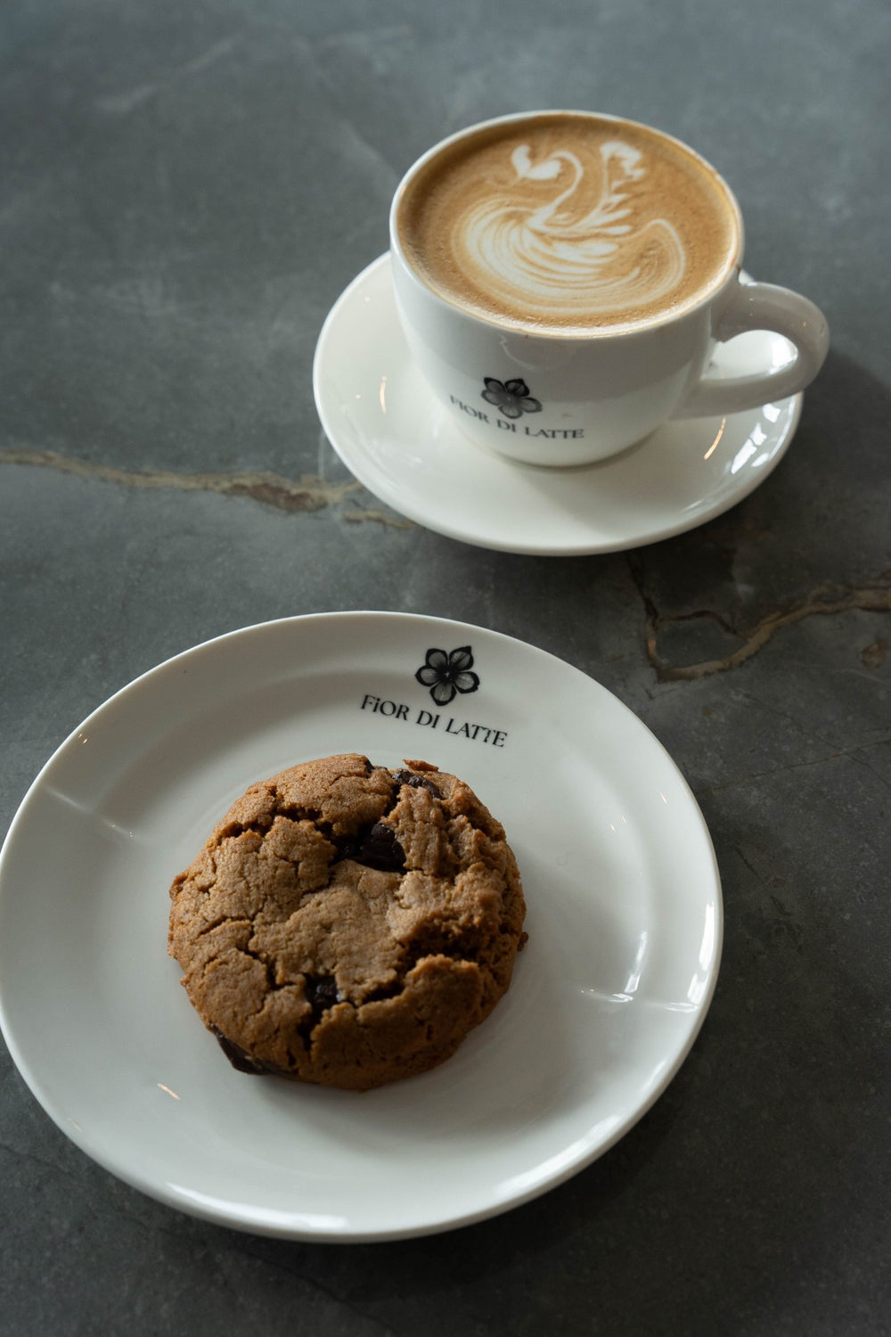 Vegan Chocolate Chip Cookie - Fior Di Latte